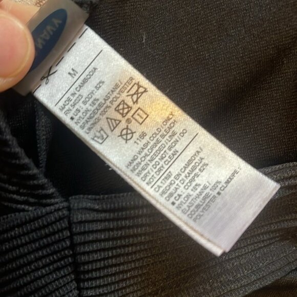 Old Navy black triangle bikini swim top - Picture 5 of 6